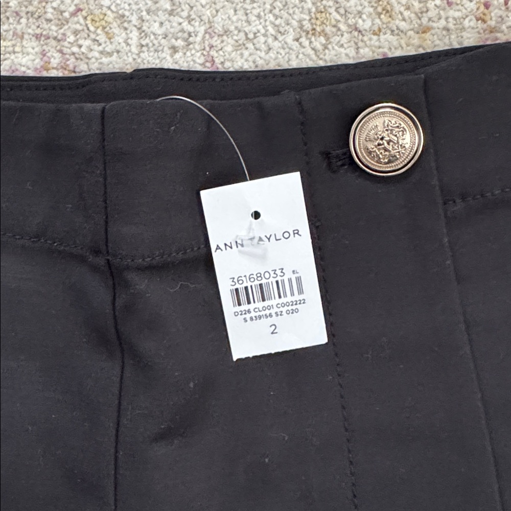 ☀️ Ann Taylor black sailor shorts. Size 2. NWT. - Picture 4 of 9
